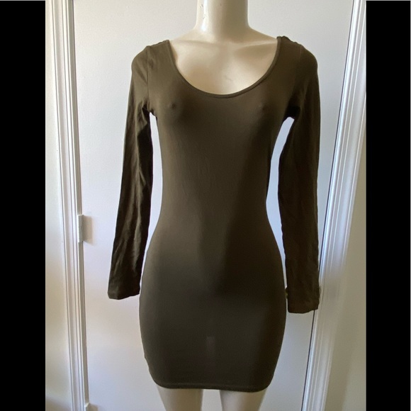 5 Basic mini dresses - Picture 5 of 6